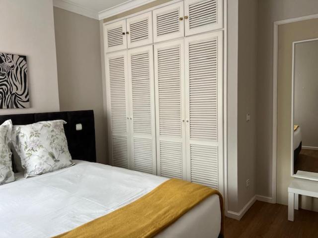 Apartment New Cosy & Charming In Campolide - 3a Lissabon